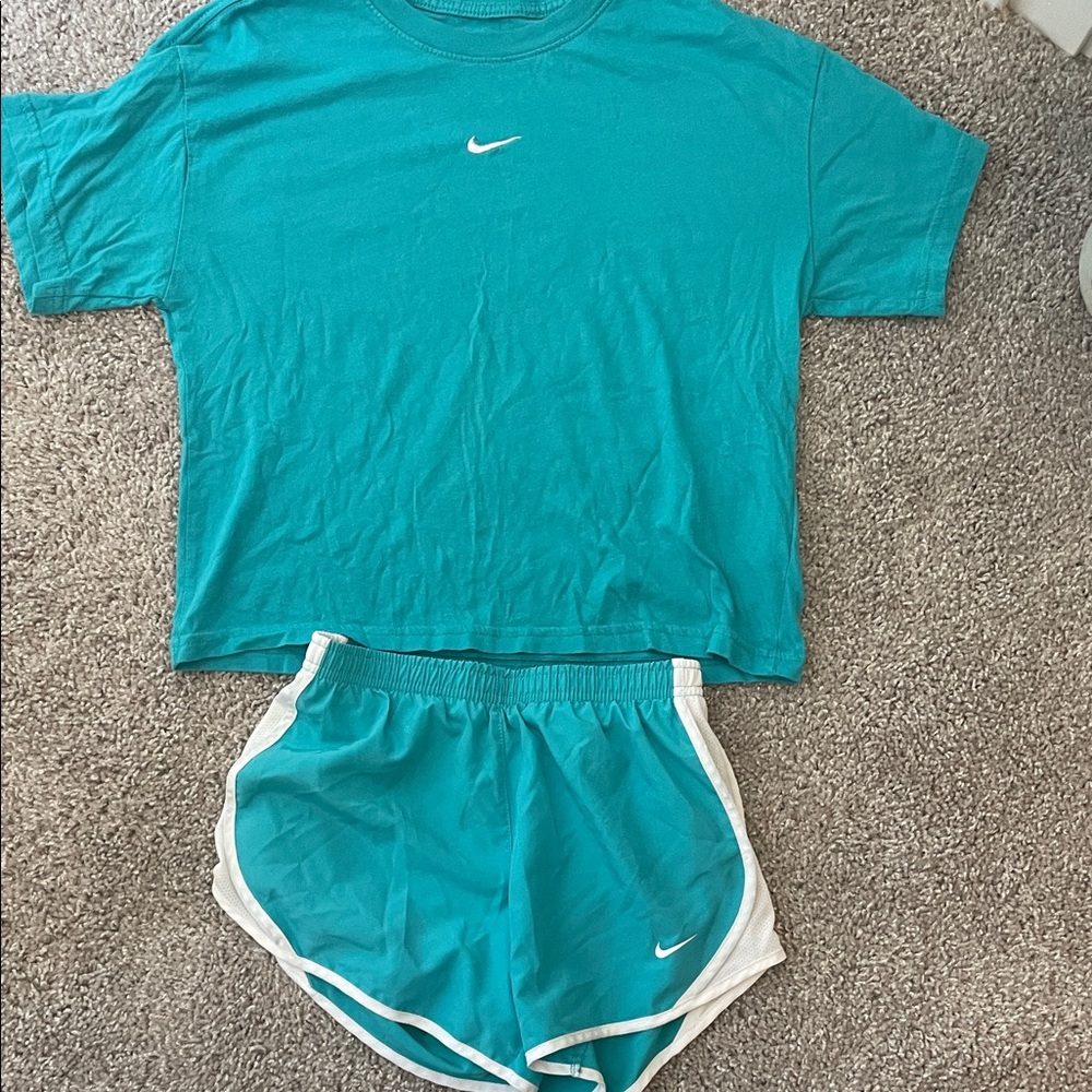 Nike Turquoise Activewear Set